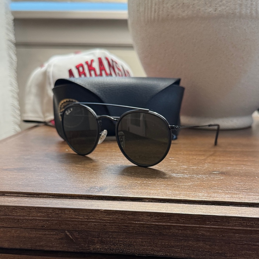 Ray-Ban Round Double Bridge Polarized Glasses